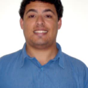 Marcelo Hentz Ramos, PhD, PAS , veterinarian/nutritionist, and a Federal University of Lavras Professor. 